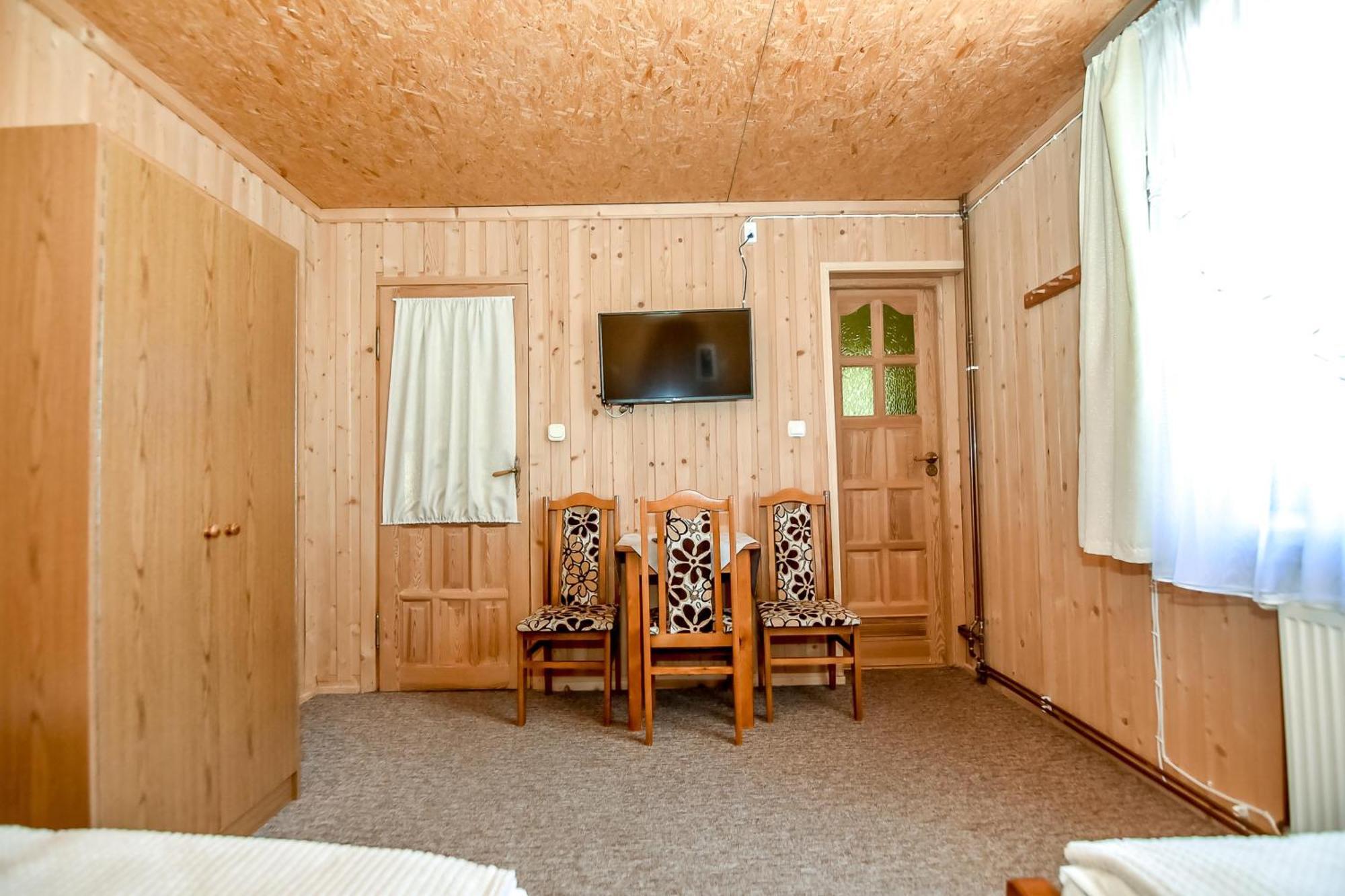 Ciche Małe U Topora Z Jacuzzi - 80M Do Stacji Narciarskiej المظهر الخارجي الصورة